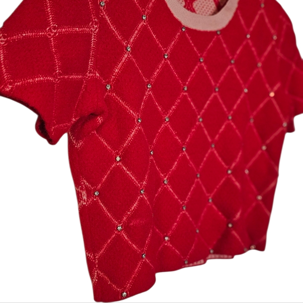 Maje Red Pink Diamond Fleece Quilt Short Sleeve Crop Top w Rhinestones size 1 - Picture 5 of 11